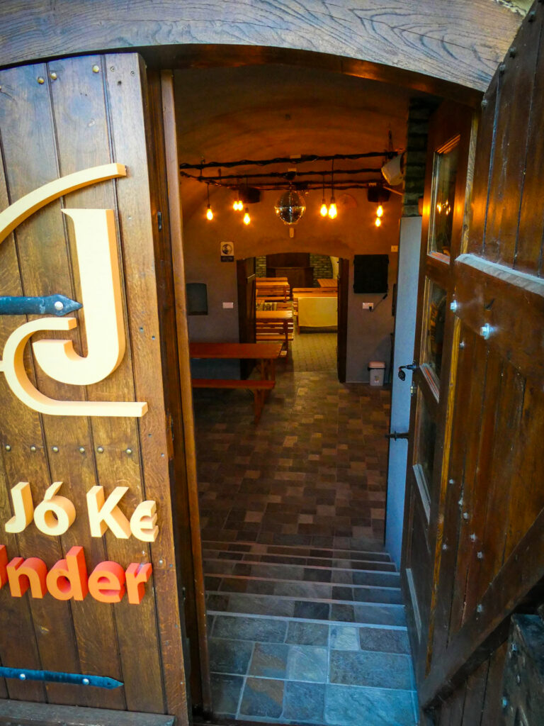 JK Underground bejárat 04