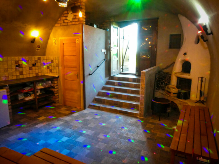 JK Underground előtér 09